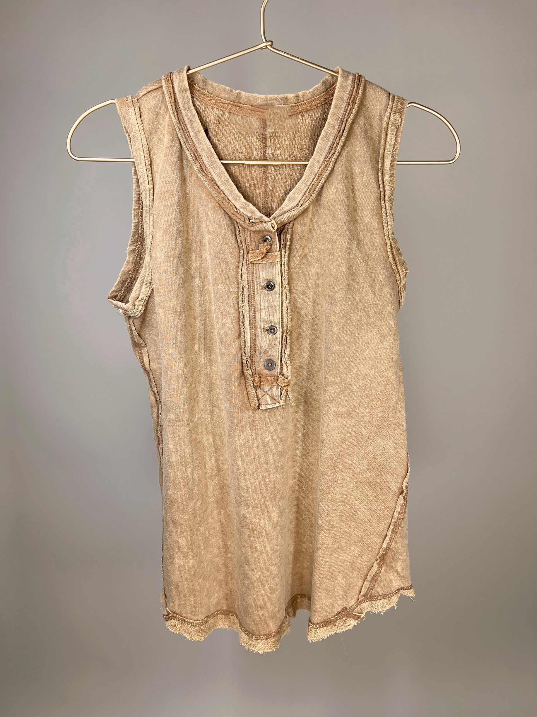 Oliver Button Tank