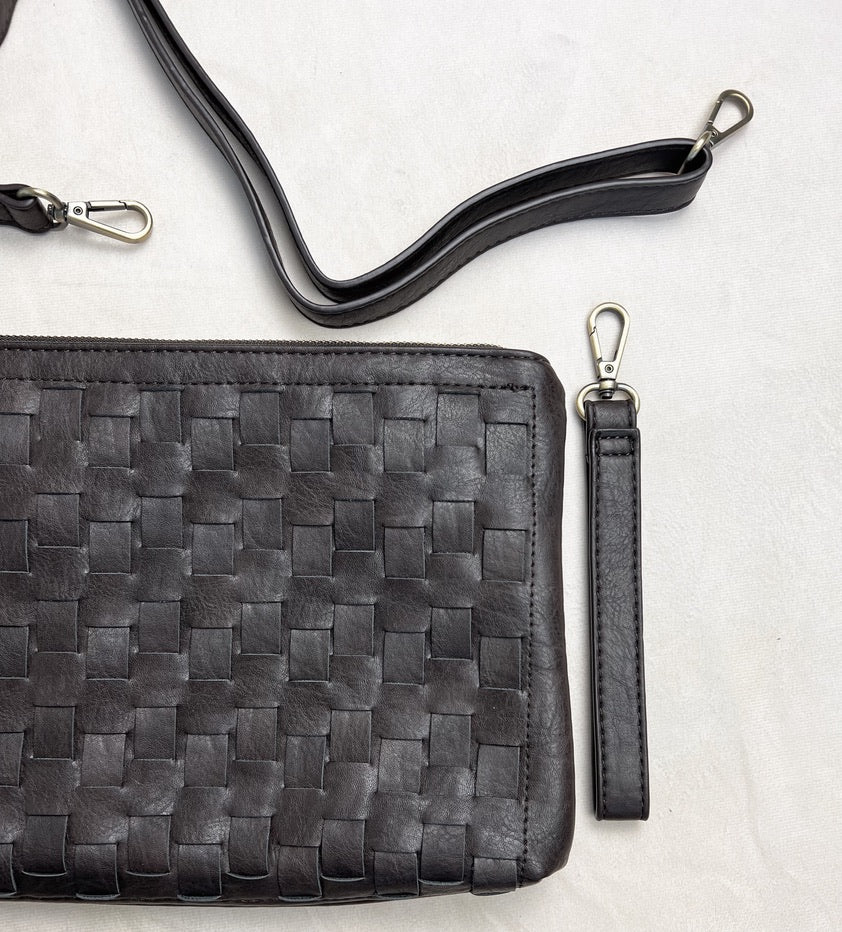 Quinn Crossbody Clutch