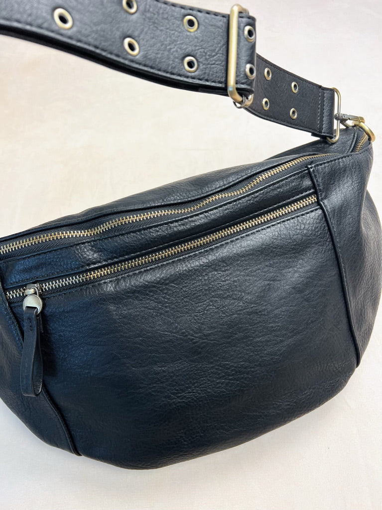 Kenji Large Sling/Crossbody Bag