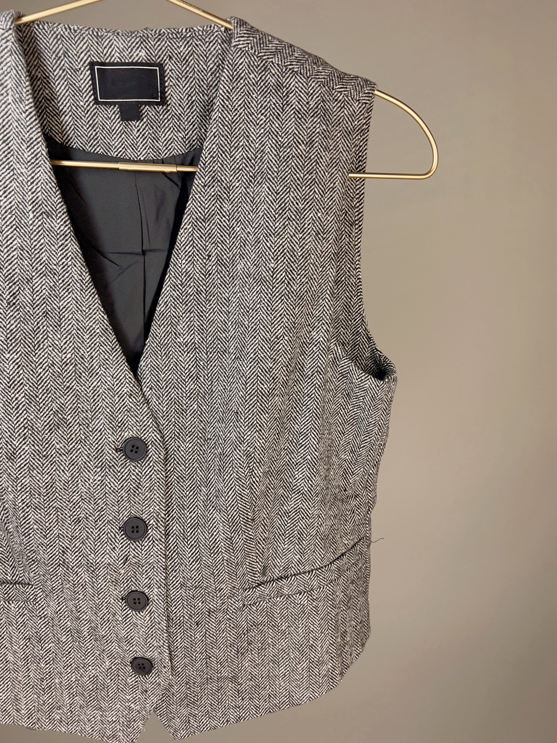 Jacquard Herringbone Vest